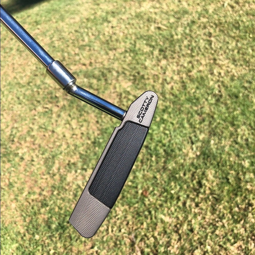 Scotty Cameron concept x 35 inches